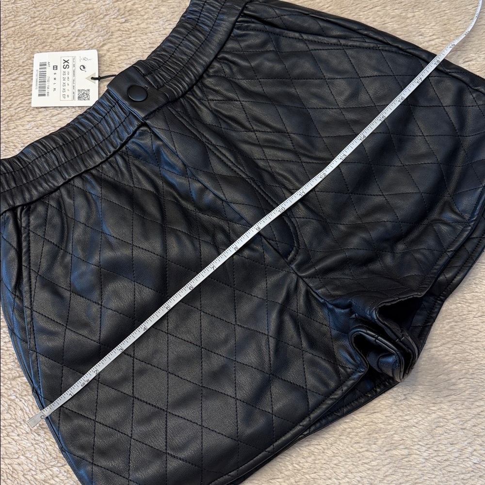 ZARA Faux Leather Quilted Shorts - Picture 13 of 15